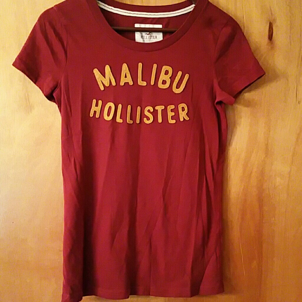Hollister T shirt size L